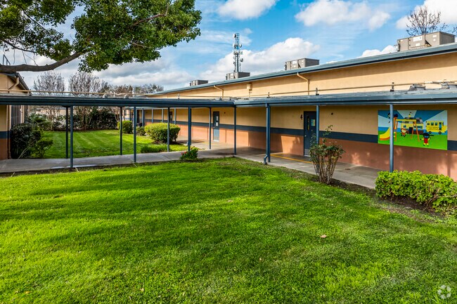 Taft Elementary is nurturing curiosity  in Stockton's Seaport.