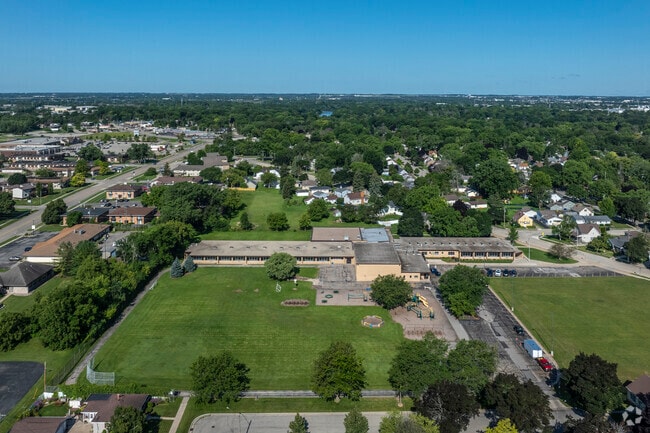 Stephen Foster Charter School in Appleton serves grades K-6.