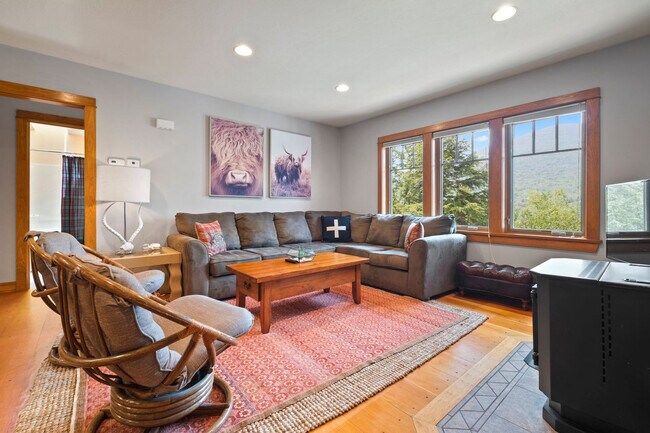 196 Black Mountain Rd unit ID1262025P, Lincoln, NH 03251 - photo 2