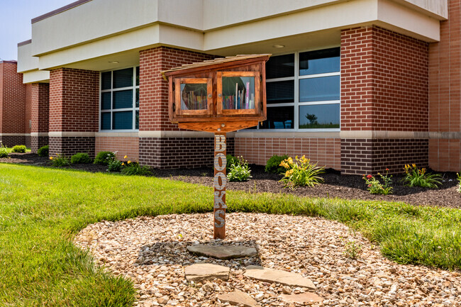 Hawthorn Elementary School has one of the best libraries with the best books.
