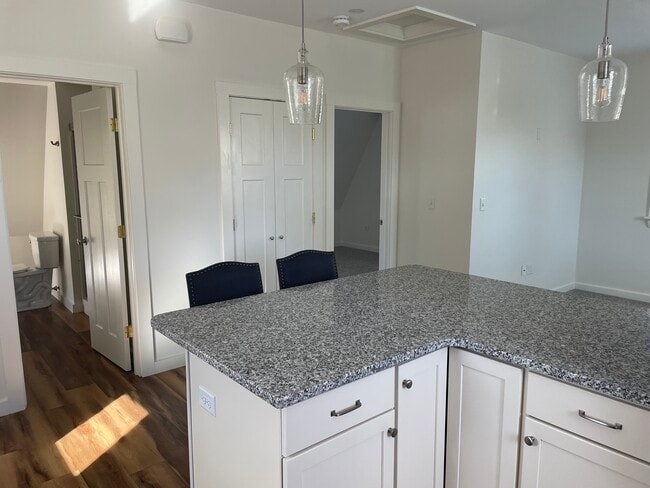 329 Summer St unit 3, Manchester, MA 01944 - photo 4