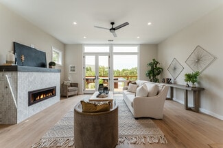 3882 Bohr St, Los Alamos, NM 87544