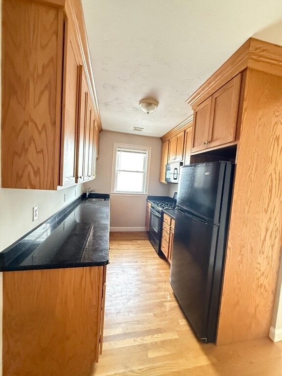 409 Furnace Brook Pkwy unit 2, Quincy, MA 02170 - photo 2