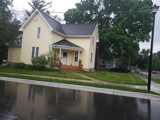 204 Edna St, Plymouth, WI 53073