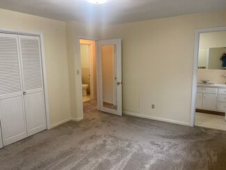 1501 W 3rd St, Jamestown, NY 14701