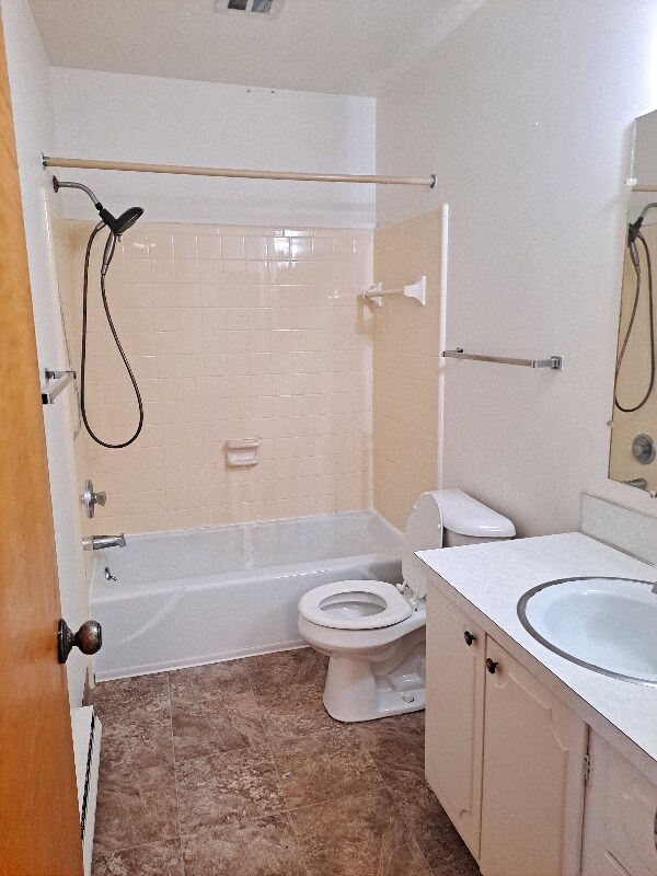 505 N Washington Ave unit 18, Ludington, MI 49431 - photo 5