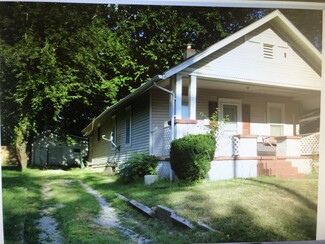 4720 Mission Rd, Roeland Park, KS 66205