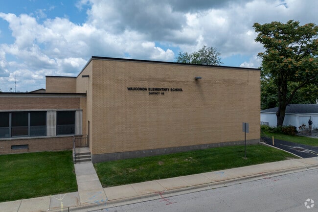 Wauconda Grade School is a local school for residents of Wauconda.