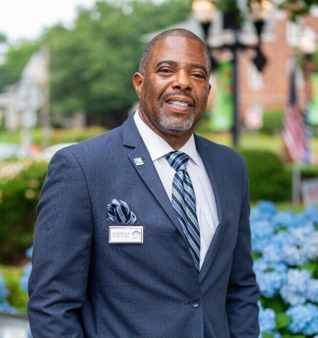 Reginald Johnson Real Estate Agent in Locust Grove, GA