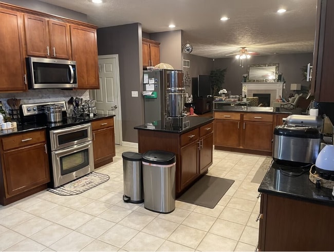 3744 Jonathan Ridge, Columbus, IN 47201 - photo 5