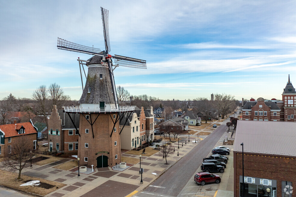 CP_Pella_1025898_P1_V1_MC_031025