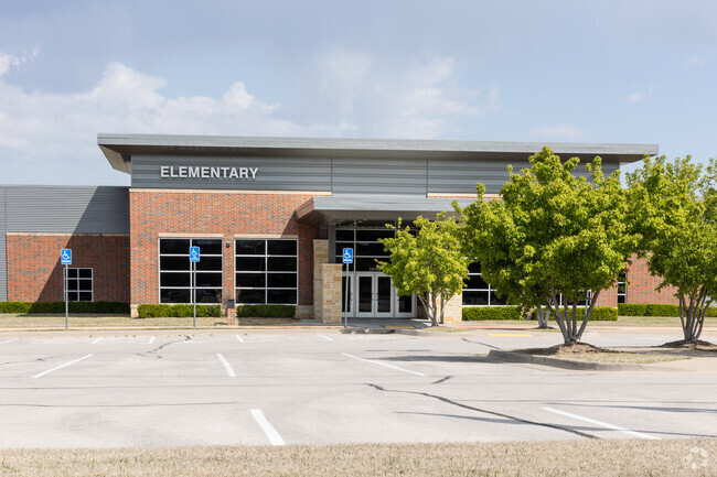 Rejoice Christian School serves students in Pre-K through 12th grades.