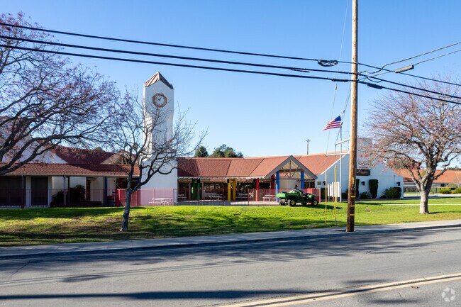Solvang Elementary, a K–8 campus of Solvang School District, sits on Atterdag Road.