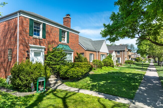 You can find a number of two story Georgian style homes in the Southeast Skokie neighborhood.