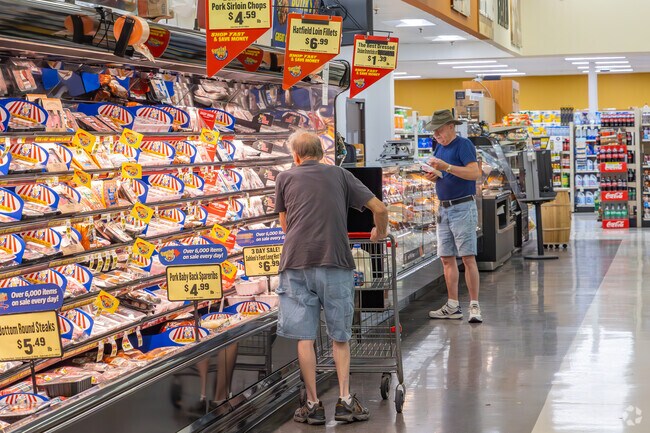 Boyer's Food Market has everyday grocery needs for the people of Muir.