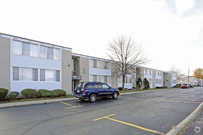 Devon Park Apartments, Royal Oak, MI 48073 - photo 6