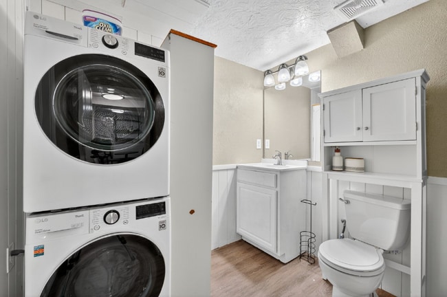 1821 6th Ave unit C, Greeley, CO 80631 - photo 7