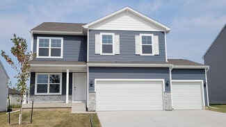 728 E Goldfinch Dr, Tiffin, IA 52340