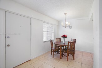 151 SW 135th Terrace Unit 302T, Pembroke Pines, FL 33027