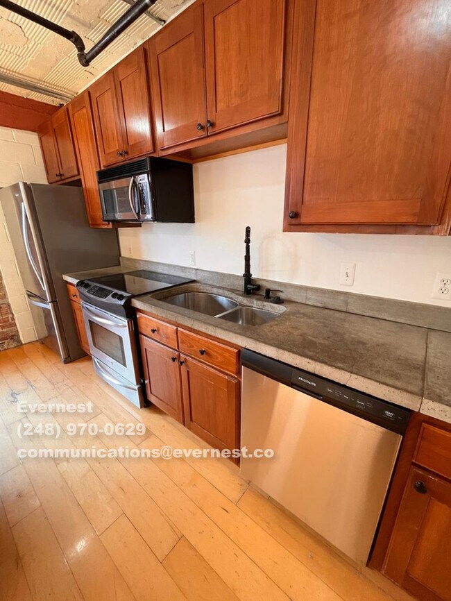 78 Watson St unit 16, Detroit, MI 48201 - photo 7