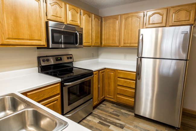 Tons of Cabinet & Counter Space