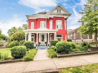 1338 College St, Bowling Green, KY 42101