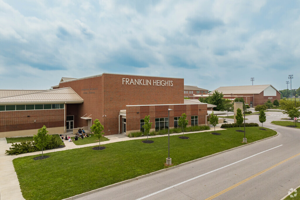 Franklin Heights High School
is where every student shines academically.