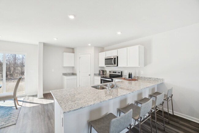 118 Pine Needle Dr unit 36583633, Lexington, NC 27292 - photo 7