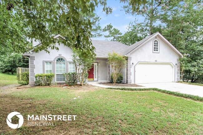 7266 Monterey Ave, Lithonia, GA 30058 - photo 3