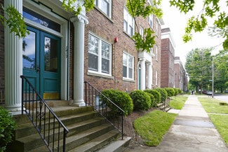 1424 W 10th St, Erie, PA 16502
