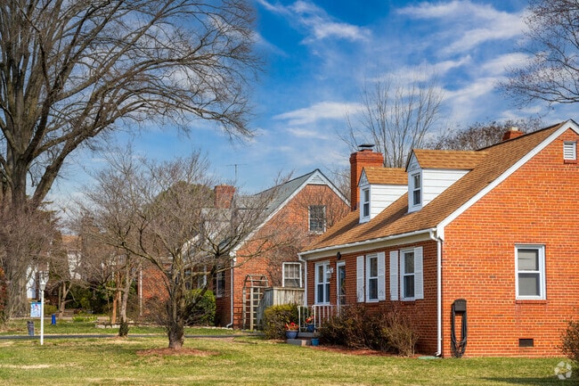 Chamberlayne residents have many options of popular home styles.