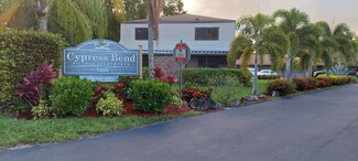7206 Cypress Dr, Fort Myers, FL 33907