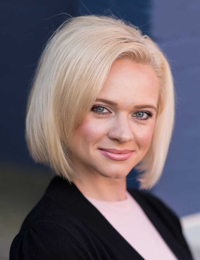 Agent Photo