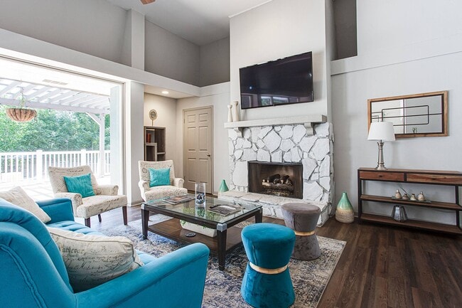 Elevate at The Pointe, Marietta, GA 30067 - photo 3