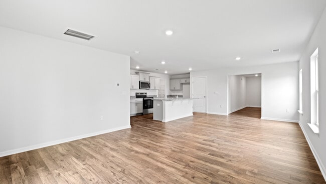 3019 Hunters Brook Dr, Boiling Springs, SC 29316 - photo 3