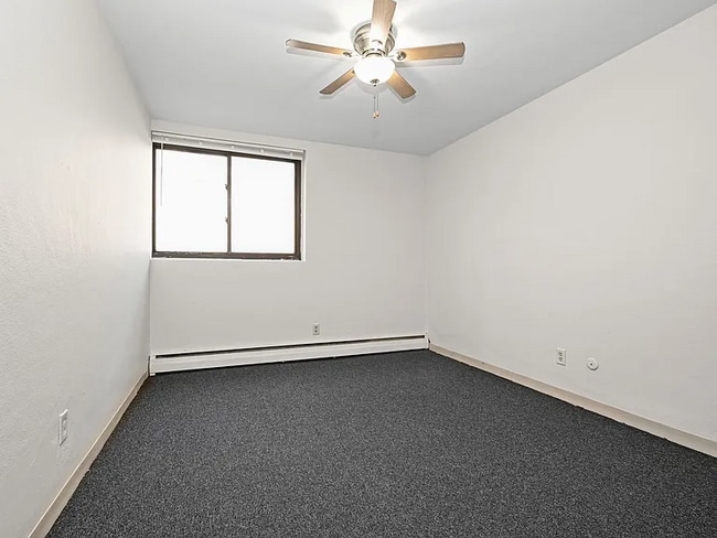 515 5th St SE unit 2, Minneapolis, MN 55414 - photo 6