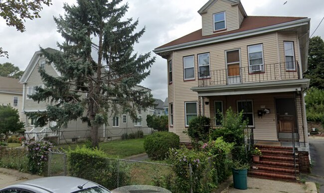 65 Wareham St unit 2, Medford, MA 02155 - photo 2