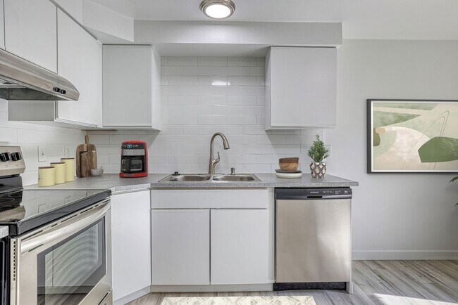 The Pines, Boise, ID 83704 - photo 6