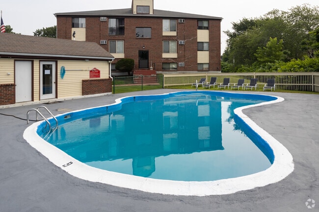 Olde English Village of Hampton, Hampton, NH 03842 - photo 6