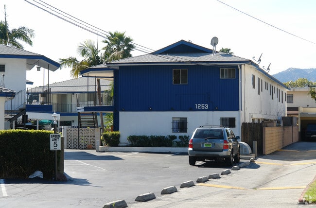 1253 Boynton St, Glendale, CA 91205 - photo 2