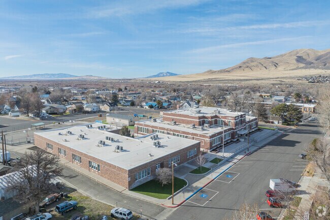 Winnemucca Grammar School