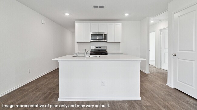 5037 Pitch Mark, San Antonio, TX 78261 - photo 4