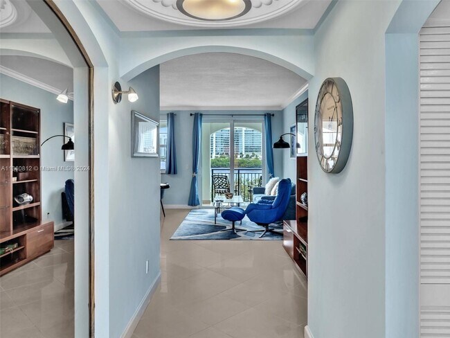 Village By The Bay @ Aventura unit 12406, Aventura, FL 33160 - photo 3