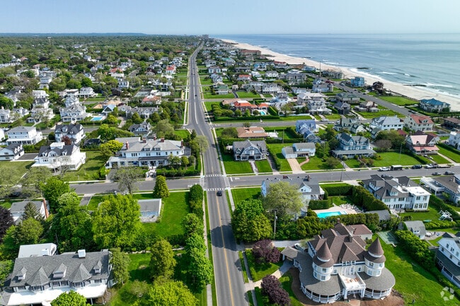 The Allenhurst neighborhood's primary draw is the clean and quiet New Jersey beaches.