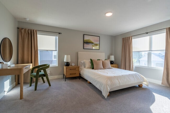 3BR, 2.5BA - 1,789SF - Duplex - Bedroom 1