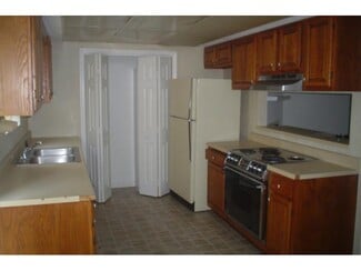 1804 Stephens St, Goldsboro, NC 27530