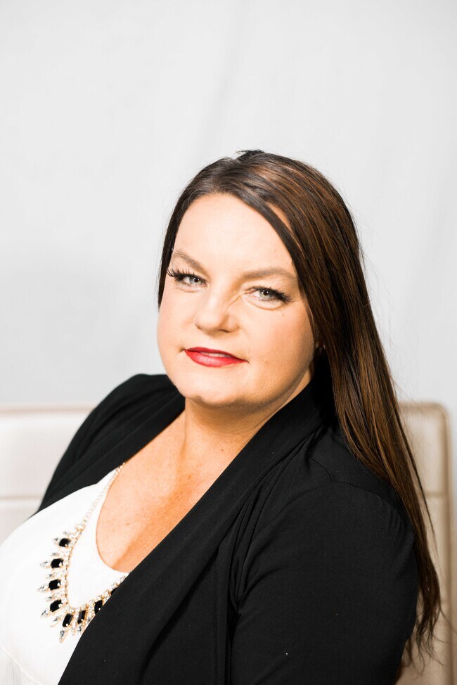 CRYSTAL Worthen