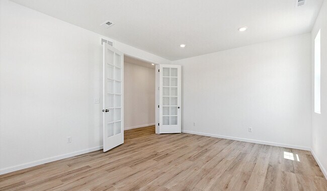 10043 Kingsbury Dr, Peyton, CO 80831 - photo 6