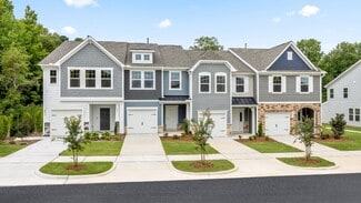 924 Kensley Grove Ln, Fuquay-Varina, NC 27526