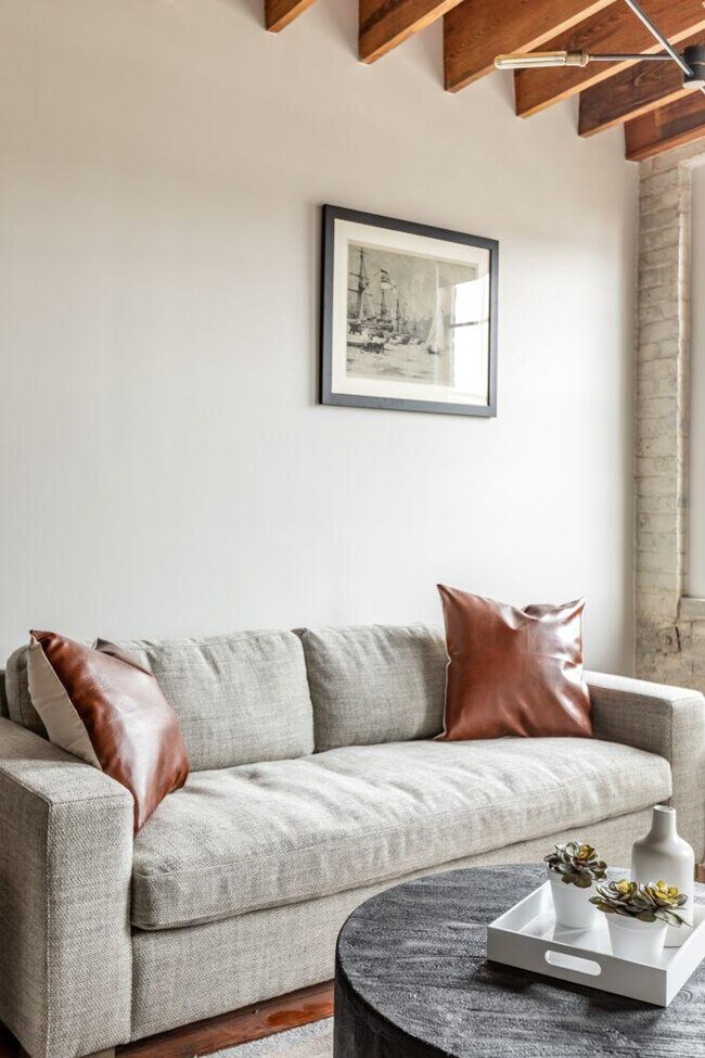 315 Girod St unit ID1267139P, New Orleans, LA 70130 - photo 6